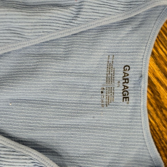 Garage Scarlette plunge v ribbed in blue. Size large - Picture 4 of 4